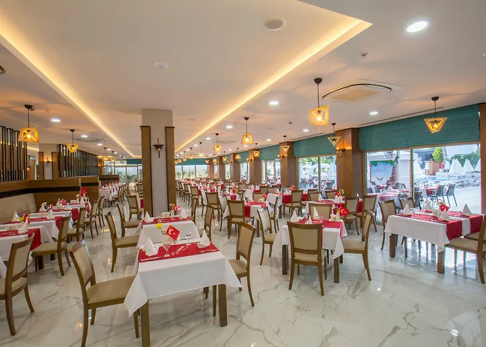 Hotell Aquamarin & 4*