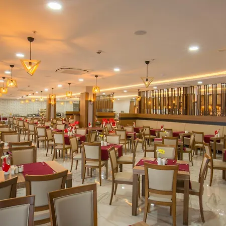 Aquamarin & 4* سيدي