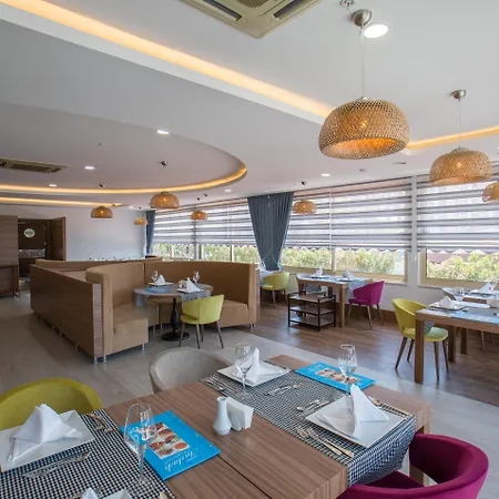 Aquamarin Resort&spa Side