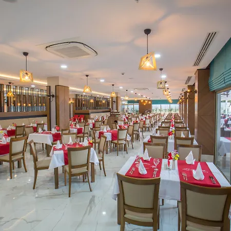 فندق Aquamarin & سيدي