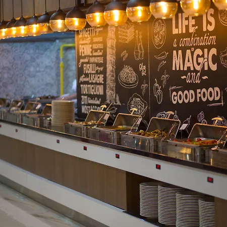 Aquamarin & فندق سيدي