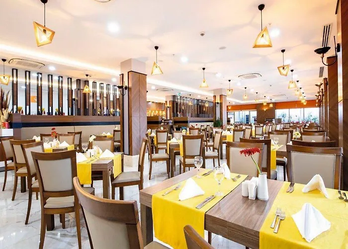 Aquamarin & Hotel 4*