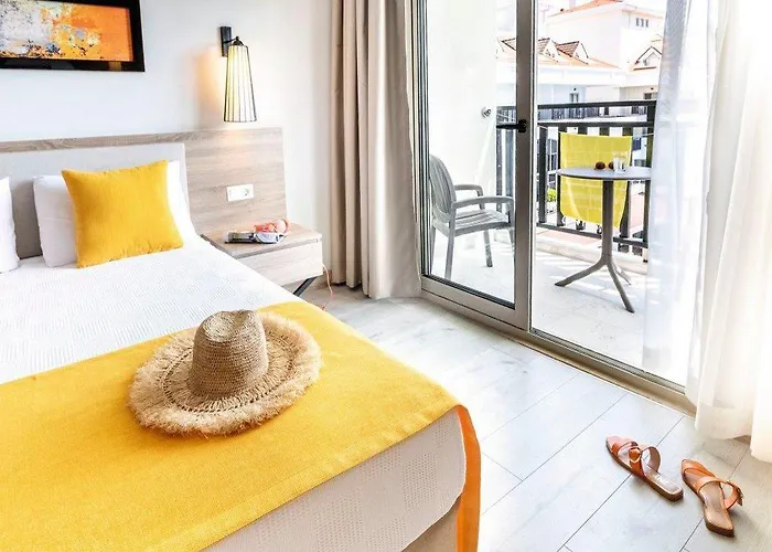 Aquamarin Resort&spa Side